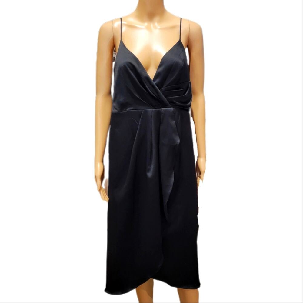 Lulu's NWT Black Sleeveless Wrap V Neck Dress XL